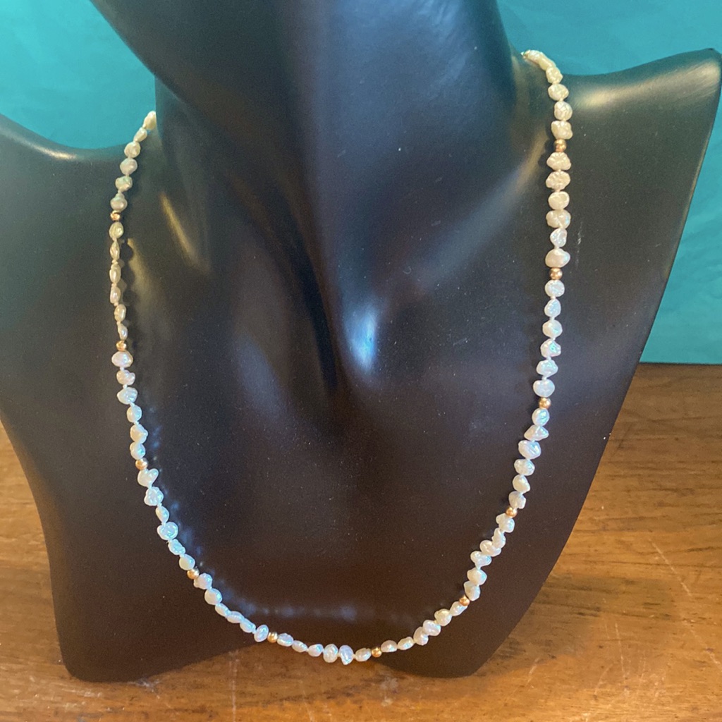 1990’s Ips Hand Knotted Fresh Water Pearl &Round 14kt Yellow Gold Plated Spacers